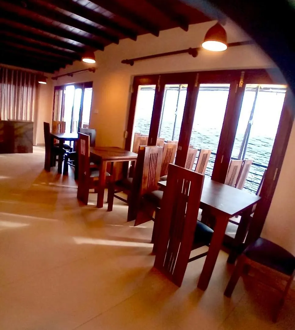 Apartment Transit Studio Katunayake