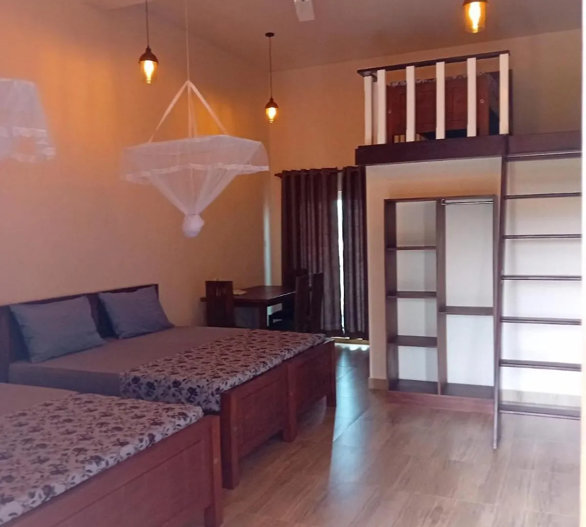 Transit Studio Katunayake Apartment